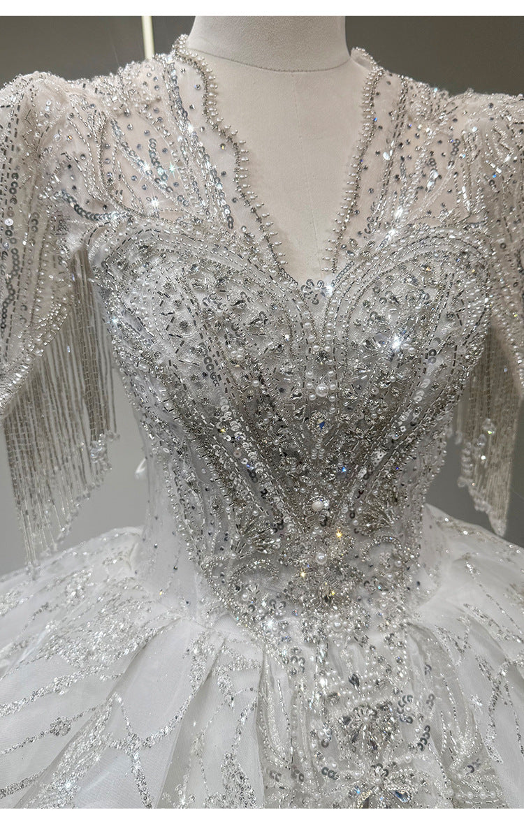 Ceres French V-Neck Bridal Wedding Gown – 2025 Elegant Lace Design