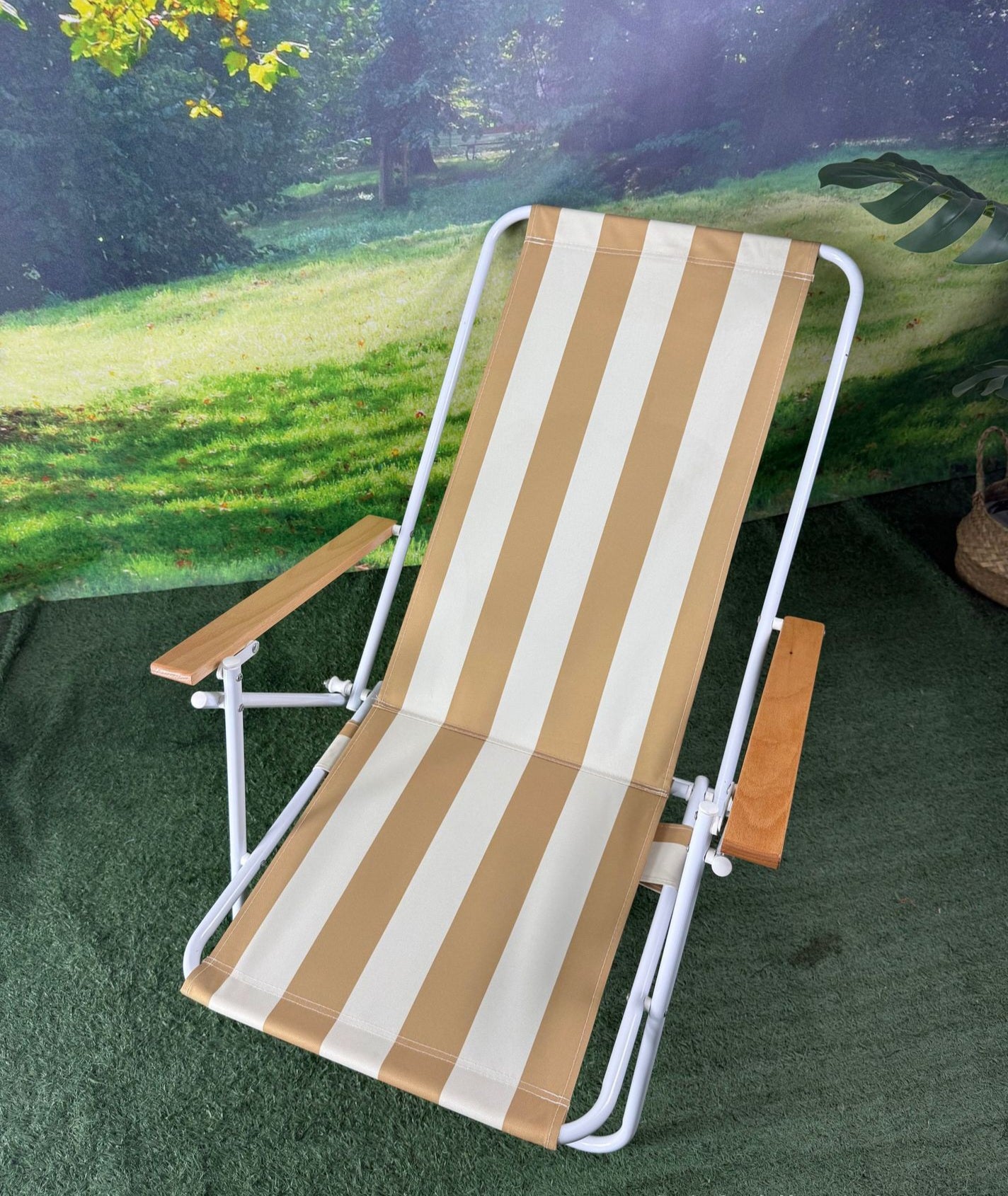 Portable Folding Camping Chair with Beech Wood Armrests – Outdoor Leisure Beach & Fishing Seat