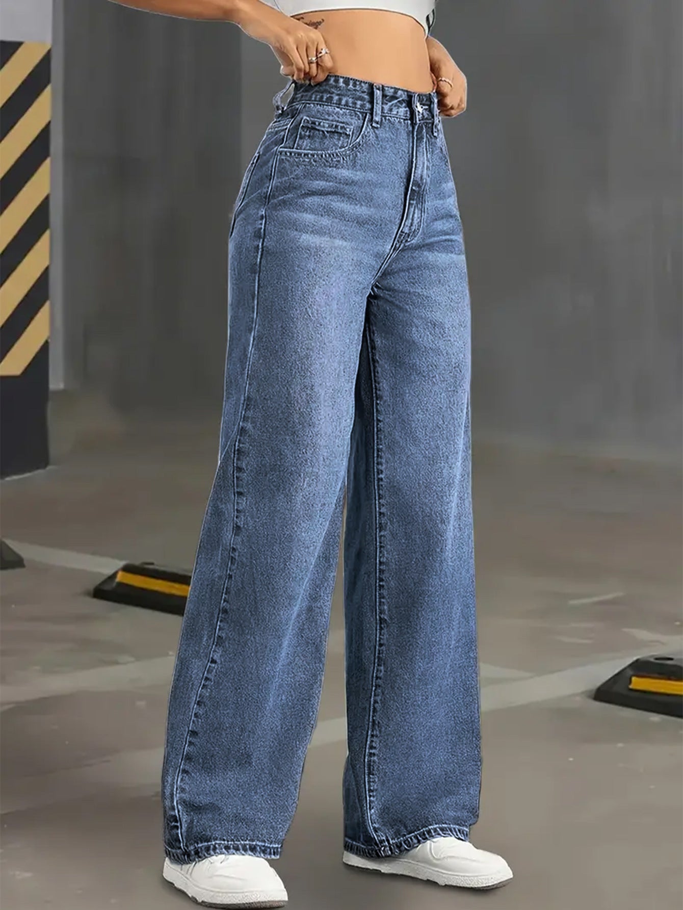 Hestia Light-Wash High-Waist Straight-Leg Jeans