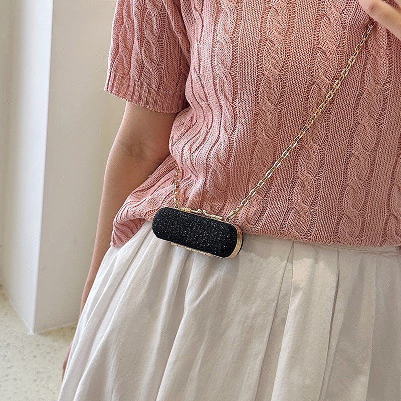 FLORA LUX (Flora) – Mini Diamond Lipstick Crossbody Bag