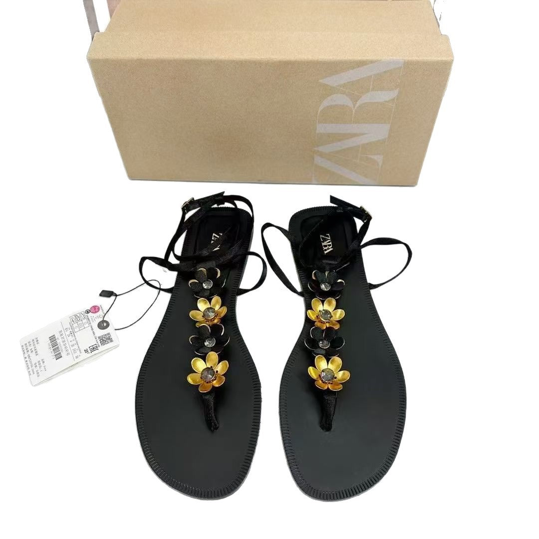 Bellona Thick-Soled Fashion Flip-Flops – Summer Beach Flat Sandals (Black)