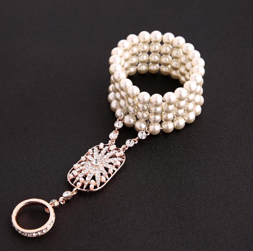 Skadia Pearl Bracelet–Ring Chain