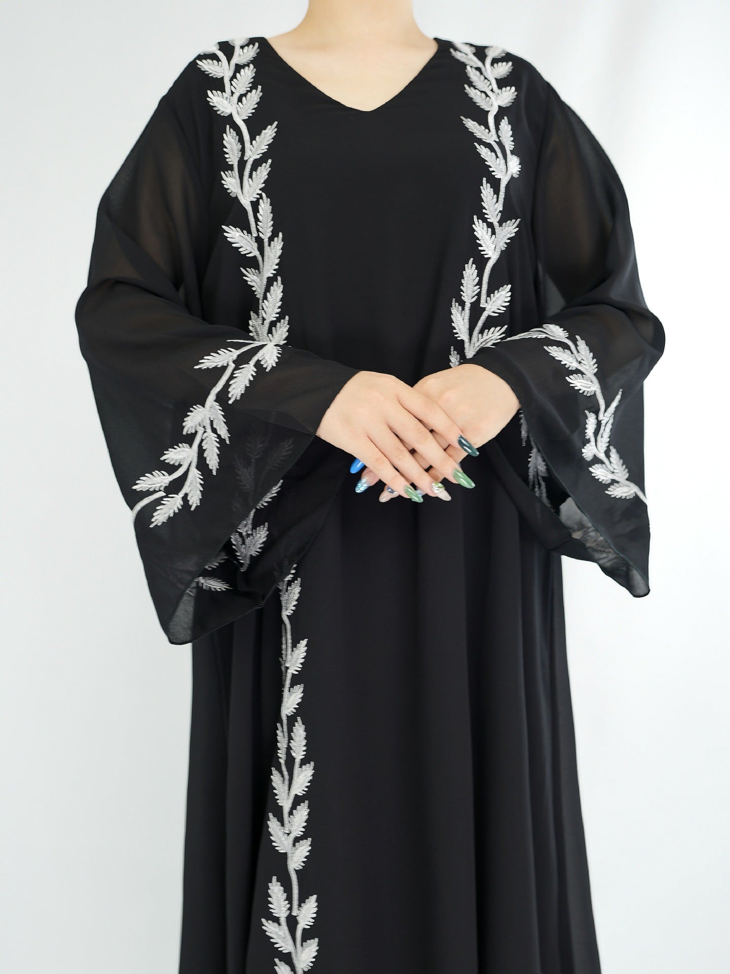 Iris Embroidered Chiffon Long Dress — Middle Eastern Elegant Style